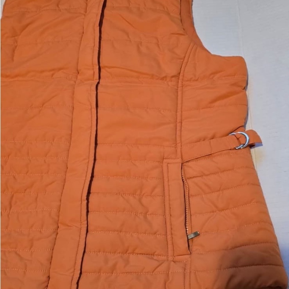 Women's Orange Quilted Vest - Picture 16 of 16